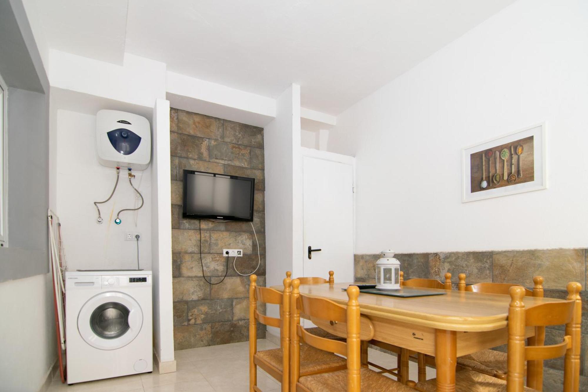 The Safe Point Suites Castillo Castillo del Romeral Esterno foto