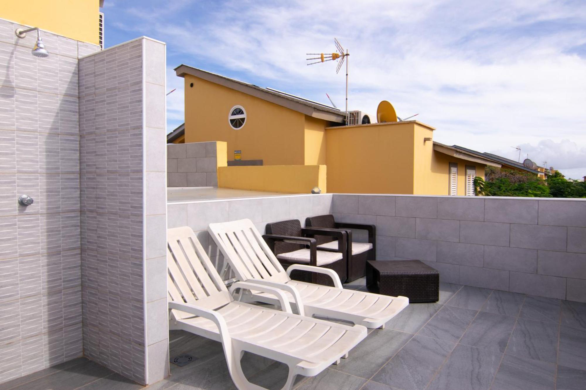 The Safe Point Suites Castillo Castillo del Romeral Esterno foto