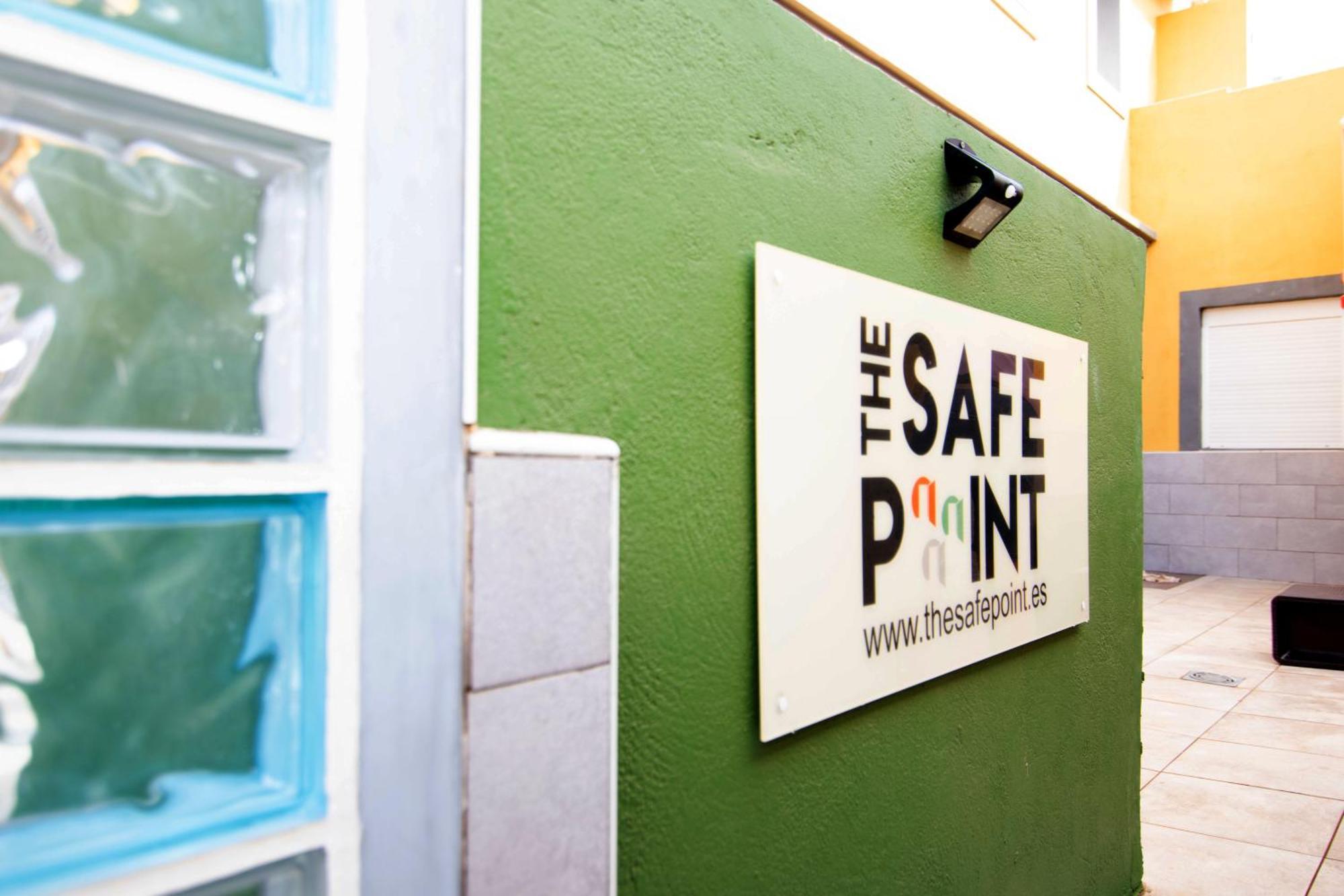 The Safe Point Suites Castillo Castillo del Romeral Esterno foto