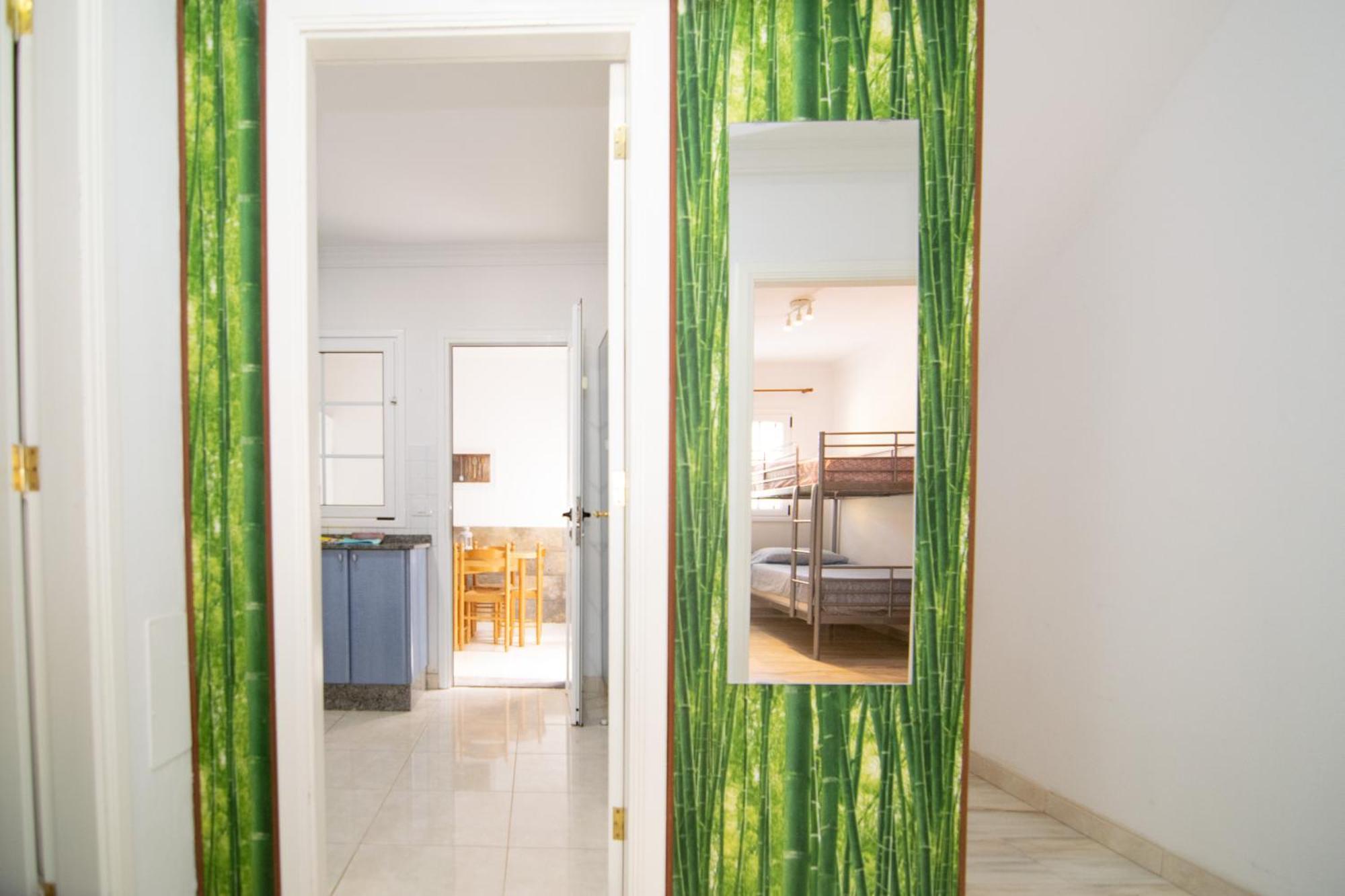 The Safe Point Suites Castillo Castillo del Romeral Esterno foto