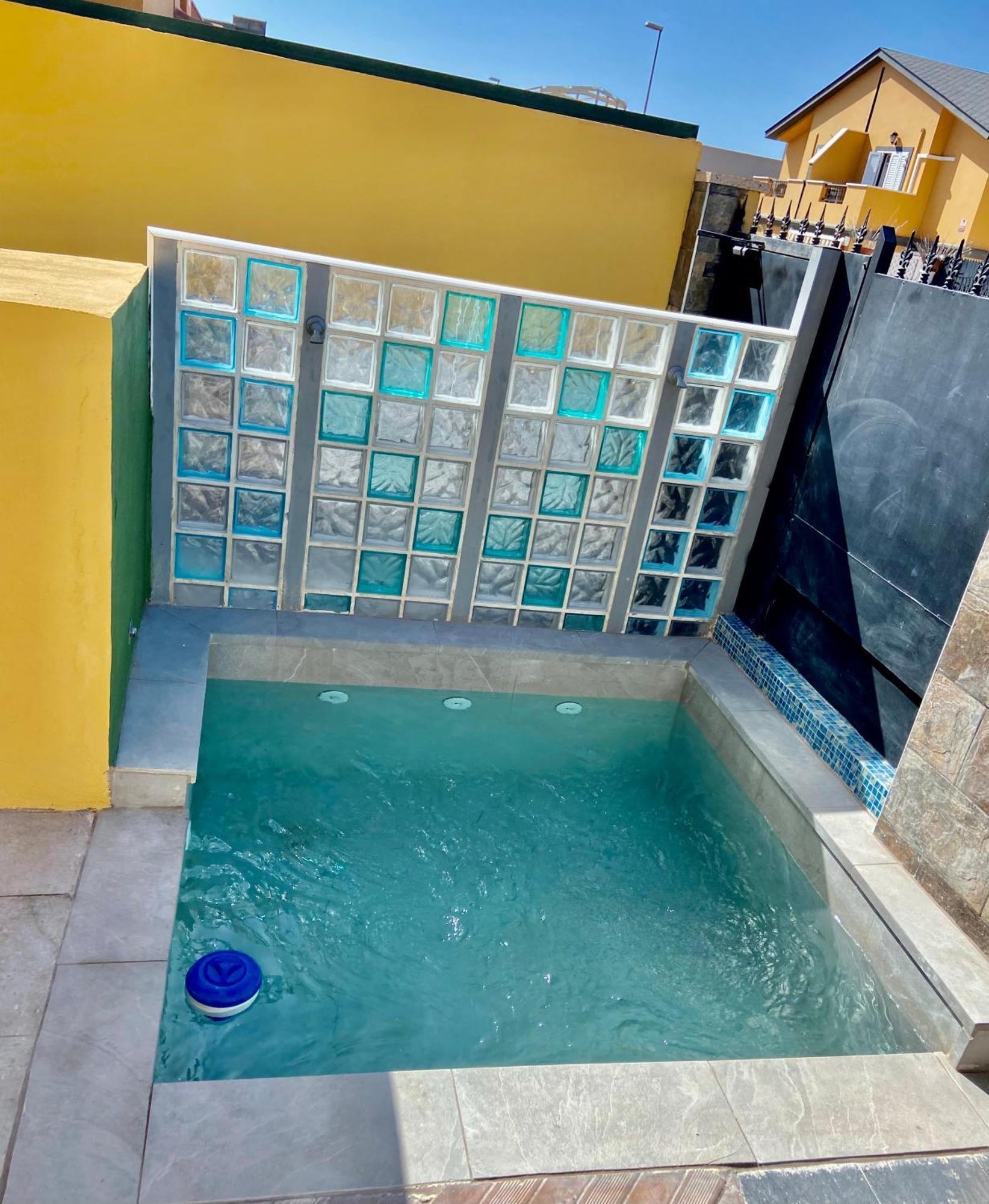 The Safe Point Suites Castillo Castillo del Romeral Esterno foto